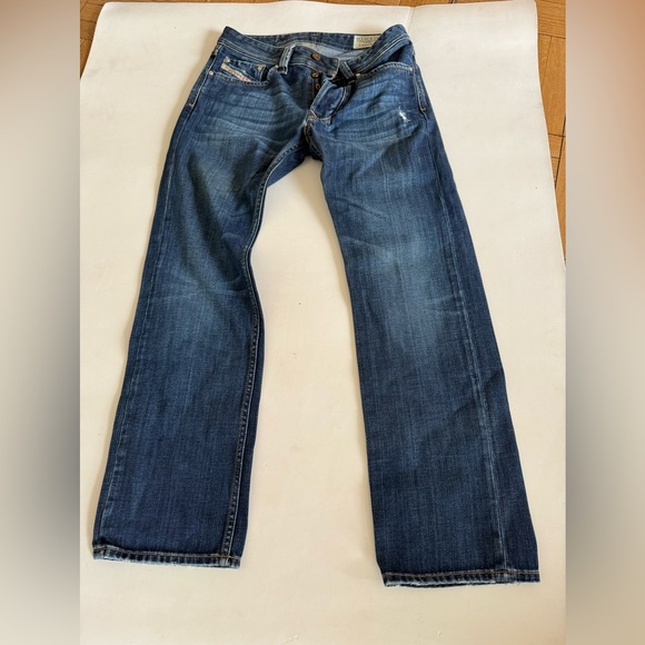 Diesel Larkee Button Fly Distressed Jeans 008RQ Men’s Size 29x30 Pre-owned - Picture 7 of 7